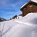 Karblickhütte Tatil Evi *